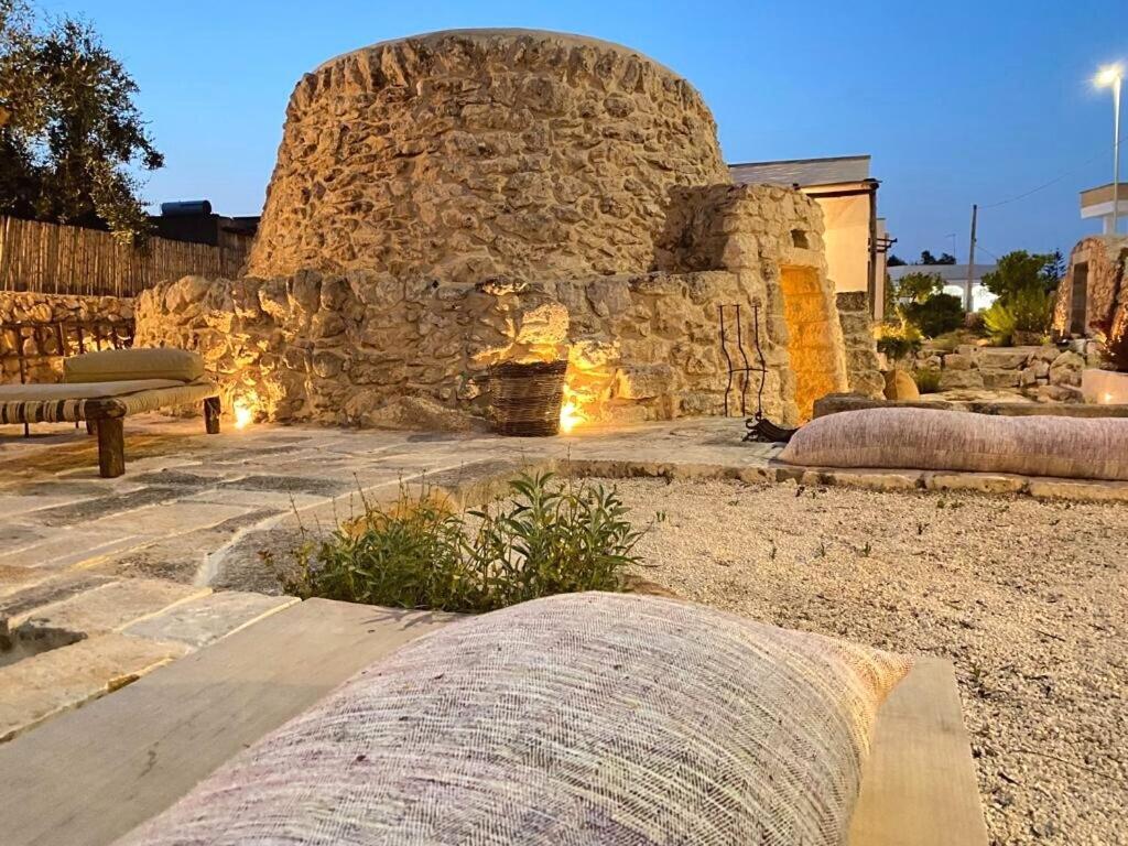 Bed and Breakfast Trullo Santovia Сант-Исидоро Экстерьер фото