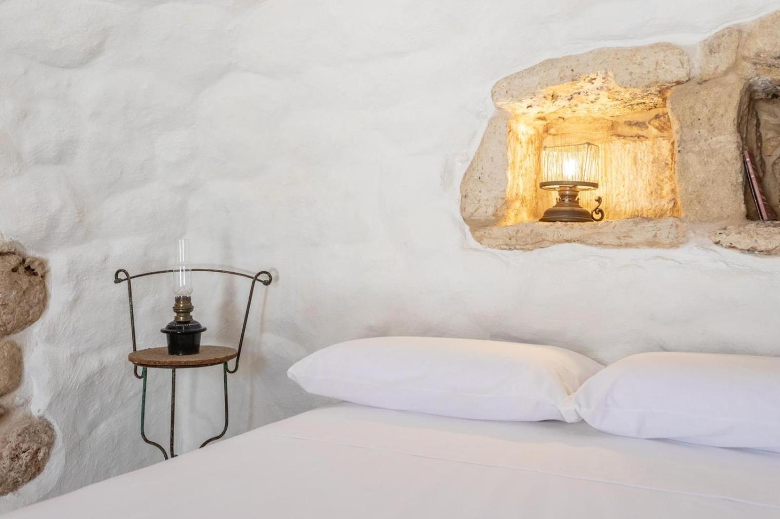 Bed and Breakfast Trullo Santovia Сант-Исидоро Экстерьер фото