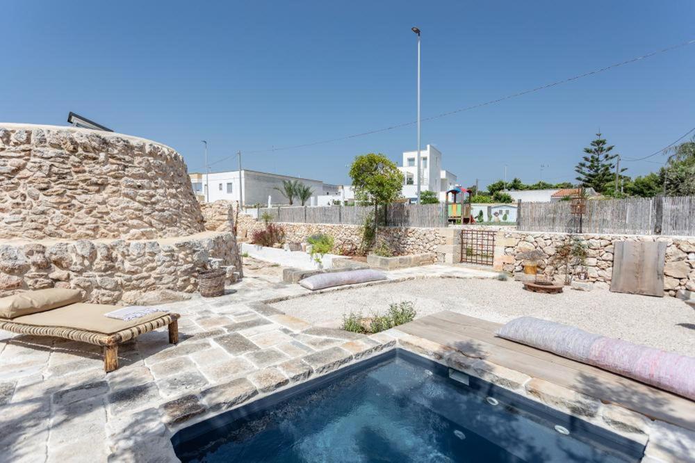 Bed and Breakfast Trullo Santovia Сант-Исидоро Экстерьер фото